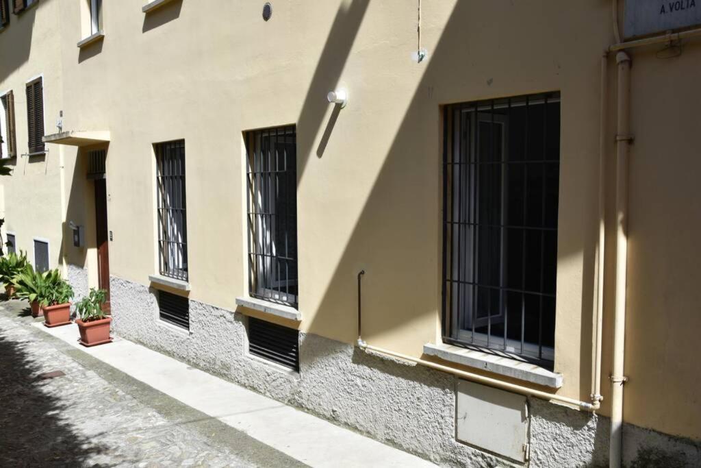 La Resilienza, Apartment With View, Carate Urio Екстериор снимка